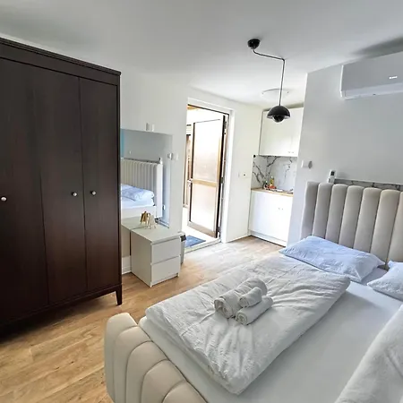 アパート Moder Nr15 リマソール