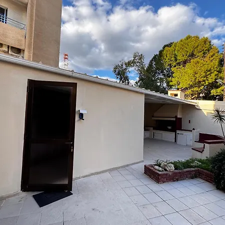 Moder Nr15 アパート